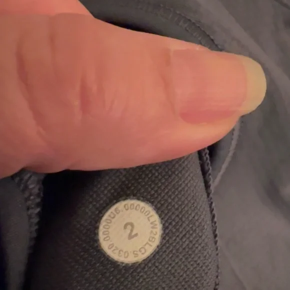 Lululemon Ebb to Train Bra - Picture 7 of 8